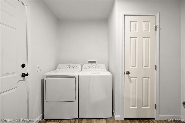 806 Davis Lake Road, Mayfield, MI 48446