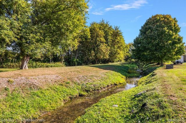 806 Davis Lake Road, Mayfield, MI 48446