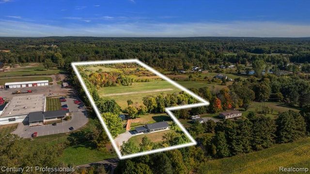 806 Davis Lake Road, Mayfield, MI 48446