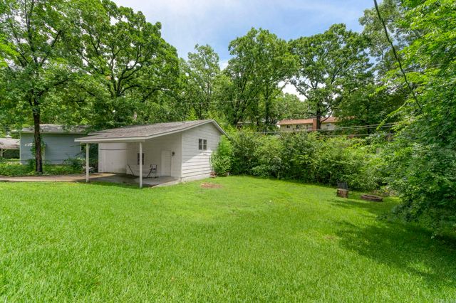 5008 N Vine Street, North Little Rock, AR 72116