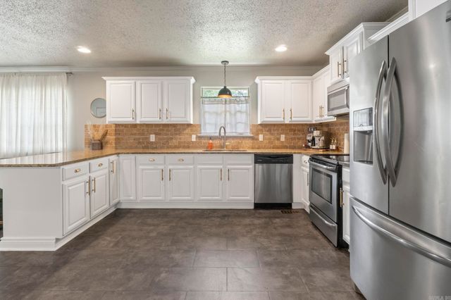 5008 N Vine Street, North Little Rock, AR 72116