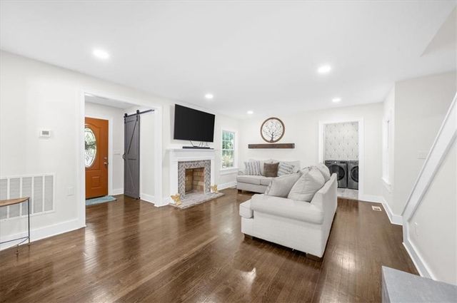 8247 Eunice Street, Douglasville, GA 30134