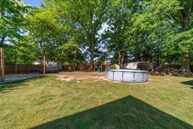 8247 Eunice Street, Douglasville, GA 30134