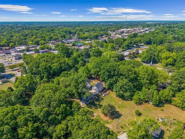 8247 Eunice Street, Douglasville, GA 30134