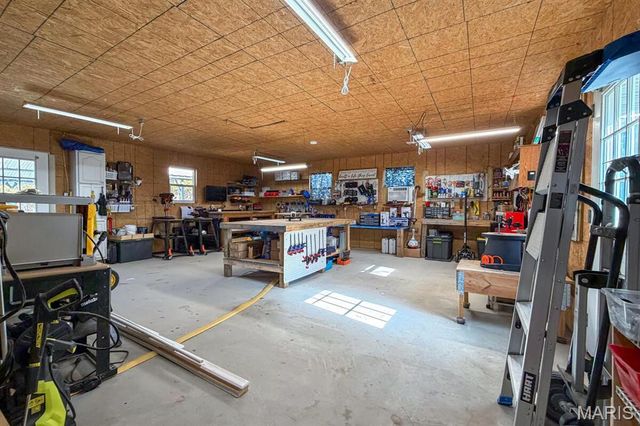 2532 County Road 2330, Salem, MO 65560