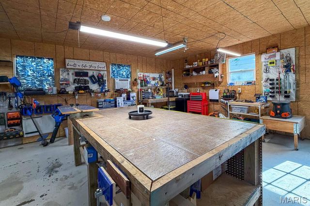 2532 County Road 2330, Salem, MO 65560