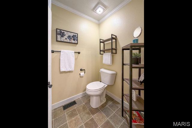 2532 County Road 2330, Salem, MO 65560