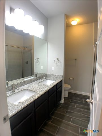 354 Creekside Curve, New Braunfels, TX 78130