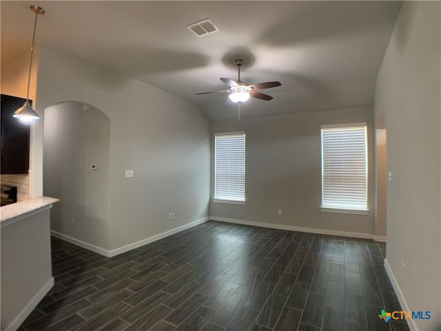 354 Creekside Curve, New Braunfels, TX 78130