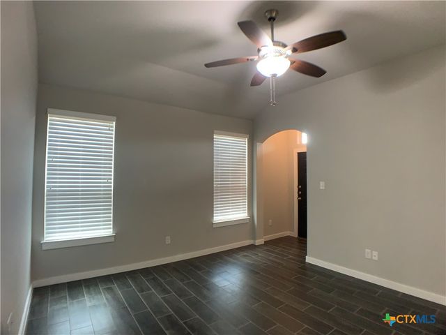 354 Creekside Curve, New Braunfels, TX 78130