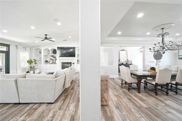 5685 Oak Tree Cir, Jurupa Valley, CA 92509