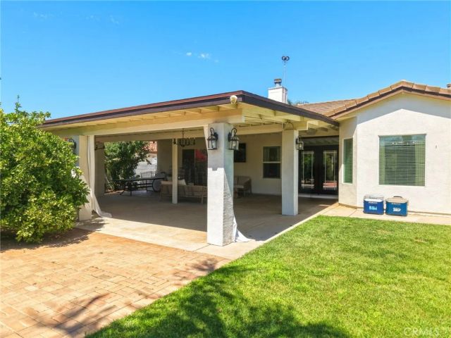 5685 Oak Tree Cir, Jurupa Valley, CA 92509