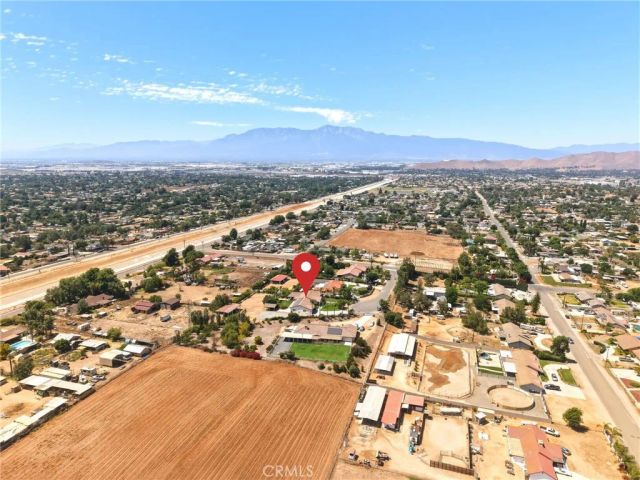 5685 Oak Tree Cir, Jurupa Valley, CA 92509