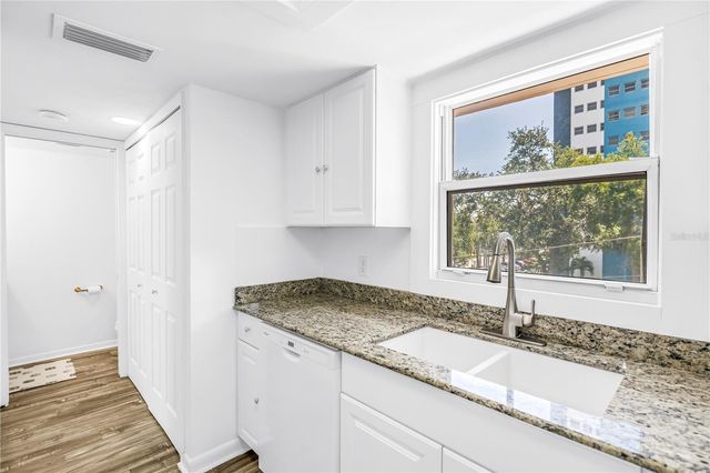 105 4TH AVENUE NE 220, St Petersburg, FL 33701