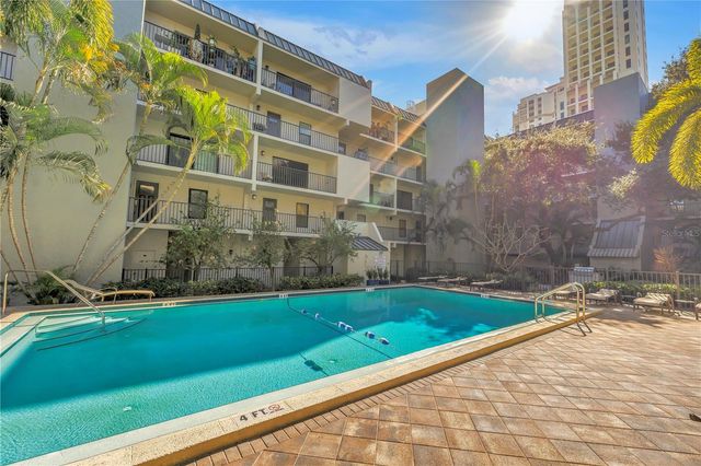 105 4TH AVENUE NE 220, St Petersburg, FL 33701