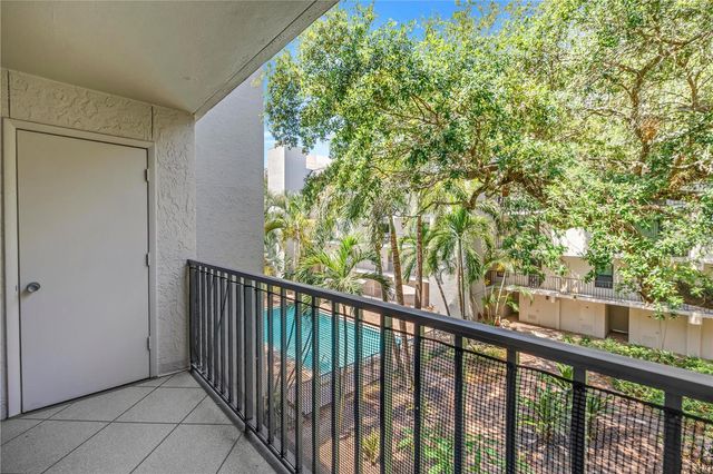 105 4TH AVENUE NE 220, St Petersburg, FL 33701