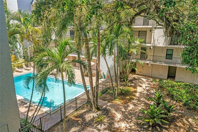 105 4TH AVENUE NE 220, St Petersburg, FL 33701