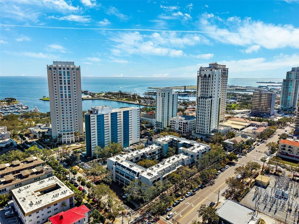 105 4TH AVENUE NE 220, St Petersburg, FL 33701