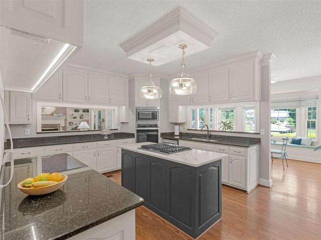 8568 Canal Drive, Jonesboro, GA 30236