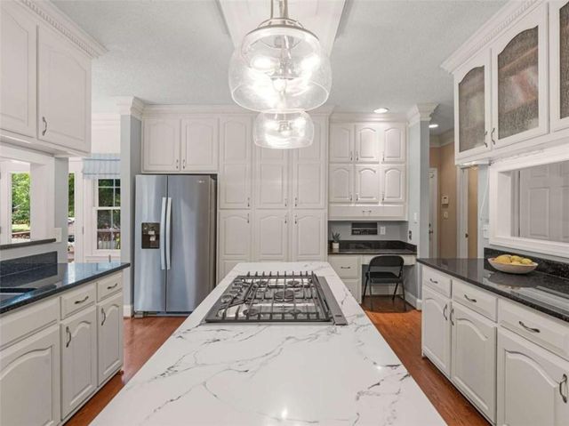 8568 Canal Drive, Jonesboro, GA 30236