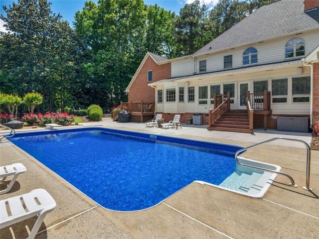 8568 Canal Drive, Jonesboro, GA 30236