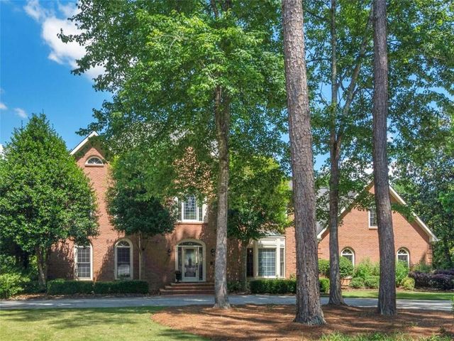 8568 Canal Drive, Jonesboro, GA 30236