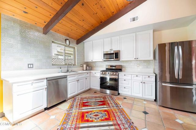 5121 Breakwater Way, Oxnard, CA 93035