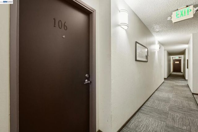 150 150 Pearl St 106, Oakland, CA 94611