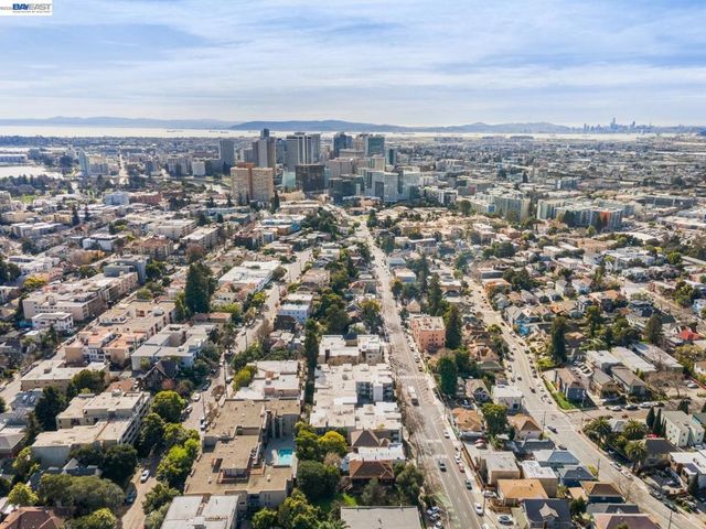 150 150 Pearl St 106, Oakland, CA 94611