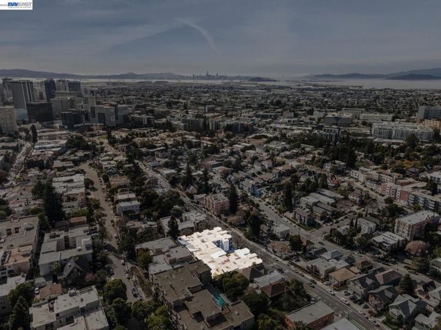 150 150 Pearl St 106, Oakland, CA 94611