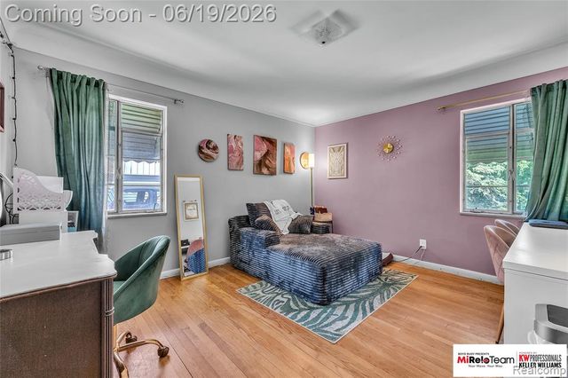 14000 Warner Court, Livonia, MI 48154