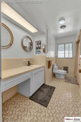 14000 Warner Court, Livonia, MI 48154