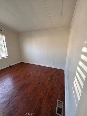 700 E Washington 10, Colton, CA 92324