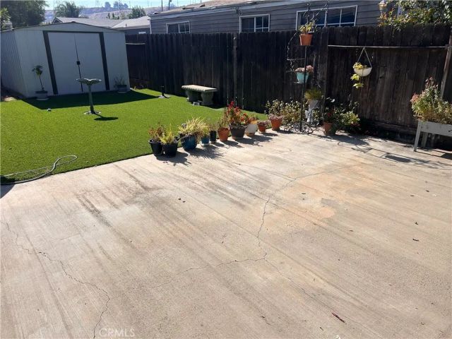 700 E Washington 10, Colton, CA 92324