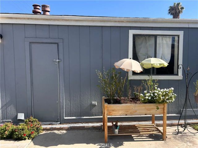 700 E Washington 10, Colton, CA 92324