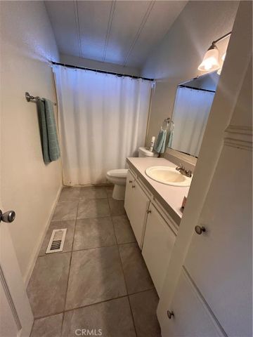 700 E Washington 10, Colton, CA 92324