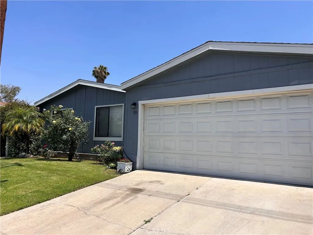 700 E Washington 10, Colton, CA 92324