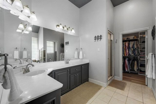 12 NW Pleasant View Ridge, Lawton, OK 73505