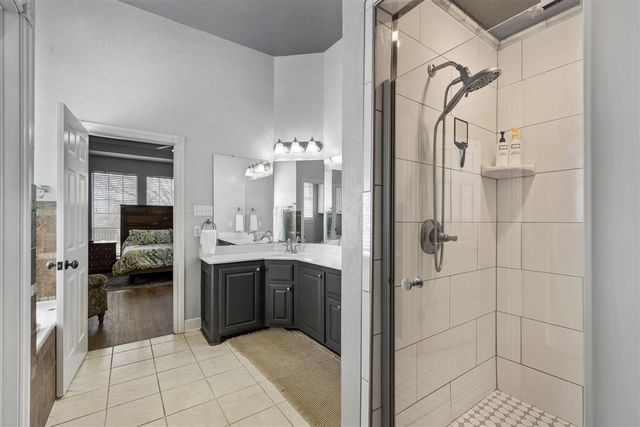 12 NW Pleasant View Ridge, Lawton, OK 73505