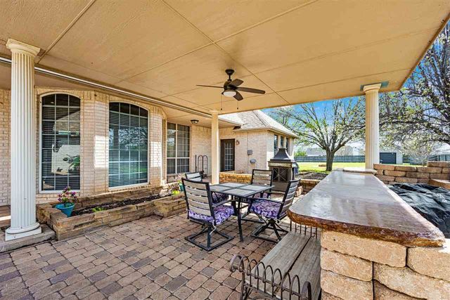 12 NW Pleasant View Ridge, Lawton, OK 73505