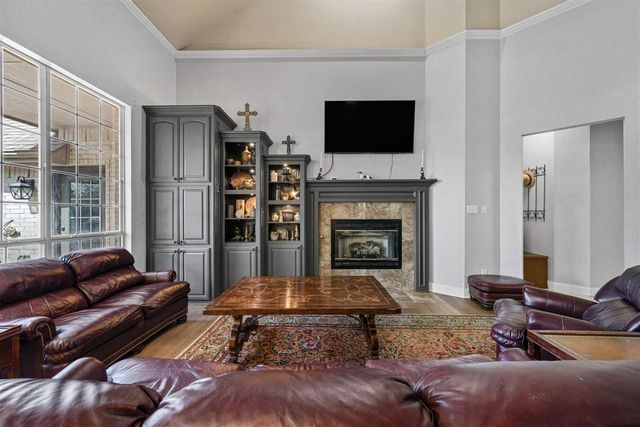 12 NW Pleasant View Ridge, Lawton, OK 73505