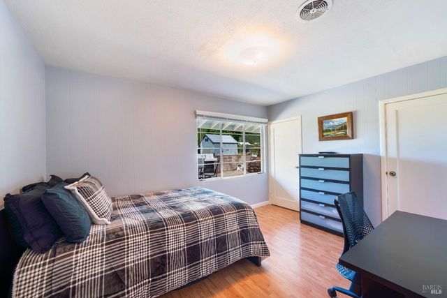 4094 E 3rd Ave, Napa, CA 94558