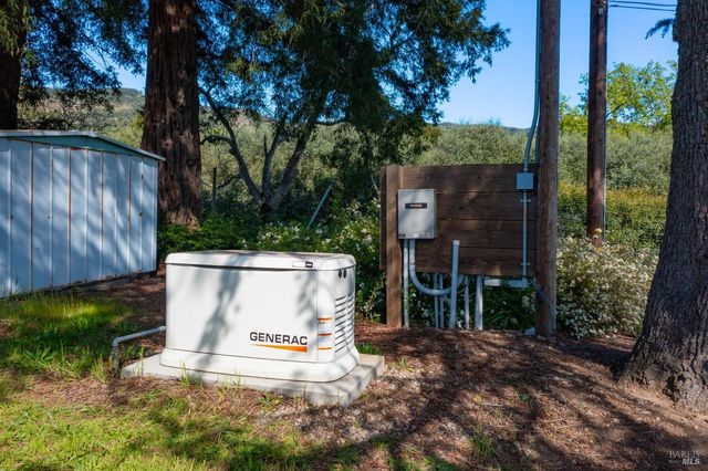 4094 E 3rd Ave, Napa, CA 94558