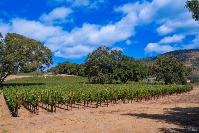 4094 E 3rd Ave, Napa, CA 94558