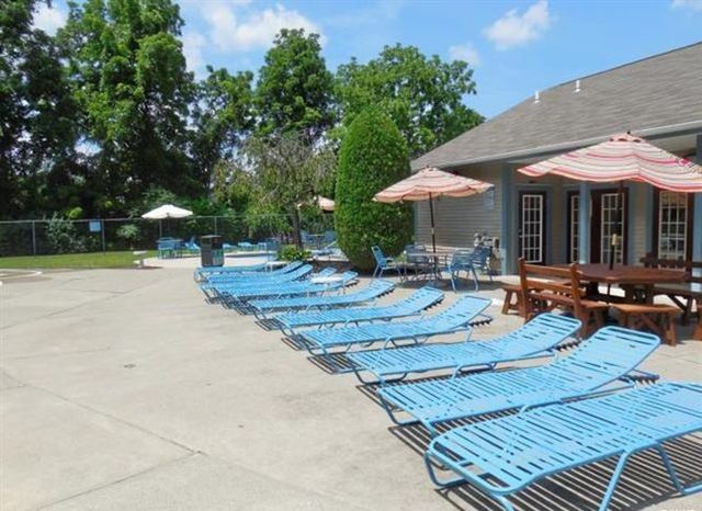 106 Founders Court, Bethlehem Twp, PA 18020