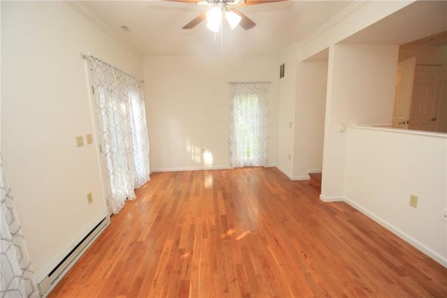 106 Founders Court, Bethlehem Twp, PA 18020