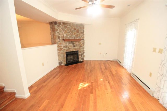 106 Founders Court, Bethlehem Twp, PA 18020