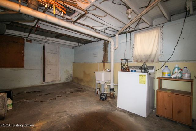 1430 Rufer Ave, Louisville, KY 40204