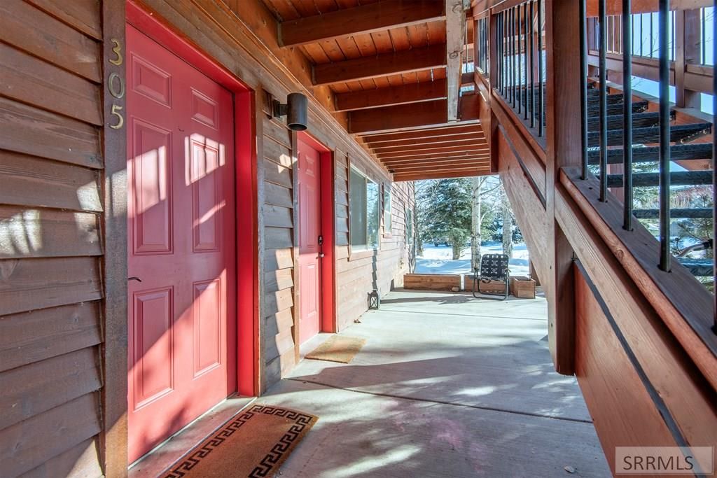 Image 13 of property listing at 200 Homestead Road # 305, Victor, ID 83455