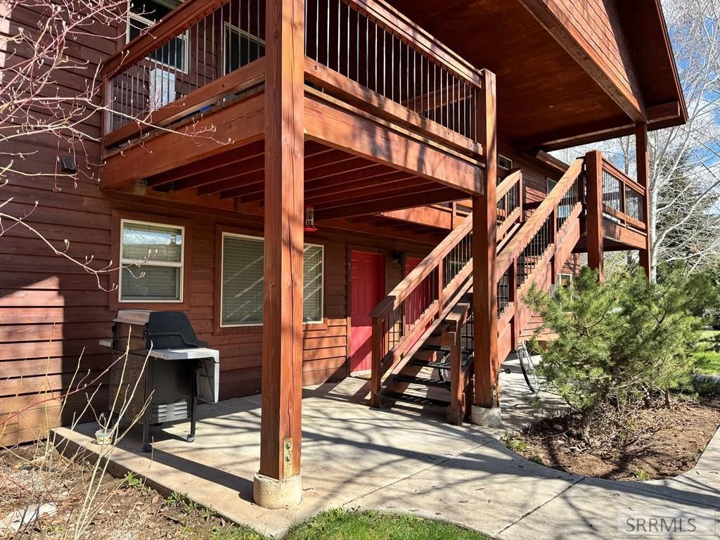 Image 2 of property listing at 200 Homestead Road # 305, Victor, ID 83455